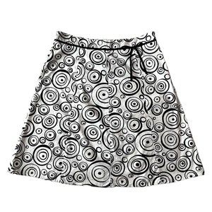 STAR CITY A-line Skirt Size 9 Knee Length Black & White Circles Pattern w/ Bow